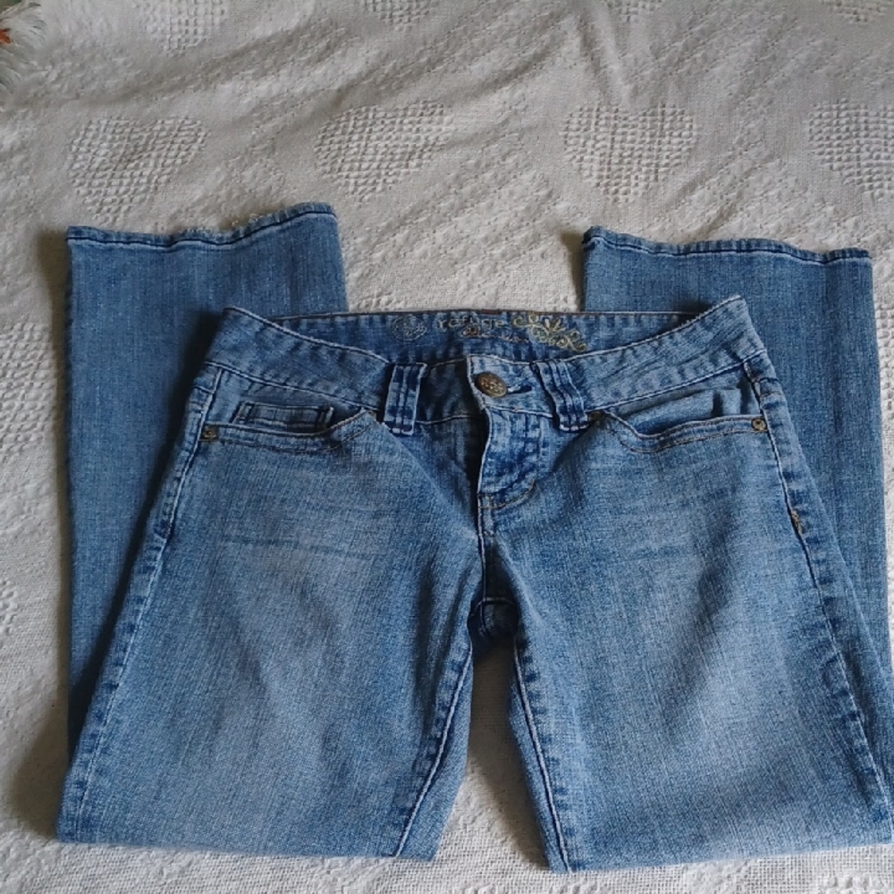 Refuge Premium Bootcut Jeans Size 9s
